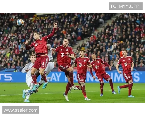 德甲强队拜仁慕尼黑稳坐榜首，豪取领跑优势