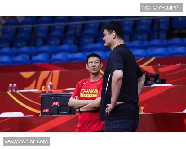 莫布里姚明双双退役NBA传奇时代落幕球迷心中永存 莫布里姚明双双退役NBA传奇时代落幕球迷心中永存